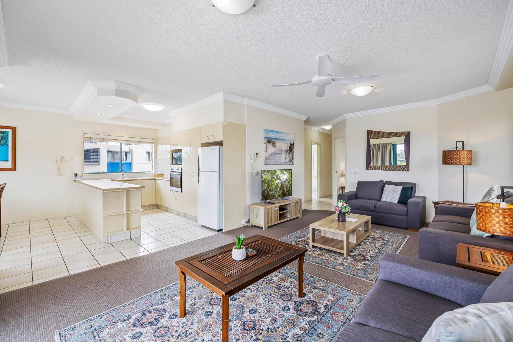 Sunshine Towers Boutique Apartments Maroochydore Exterior photo