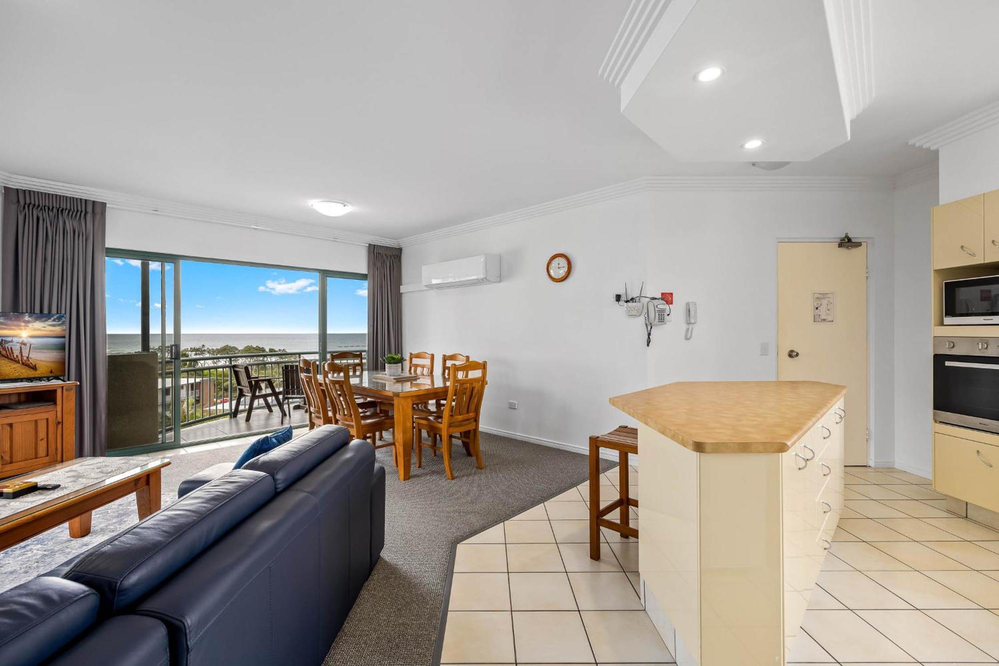 Sunshine Towers Boutique Apartments Maroochydore Exterior photo