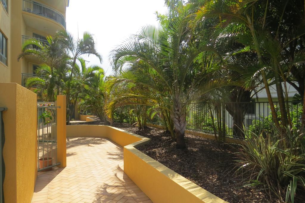 Sunshine Towers Boutique Apartments Maroochydore Exterior photo